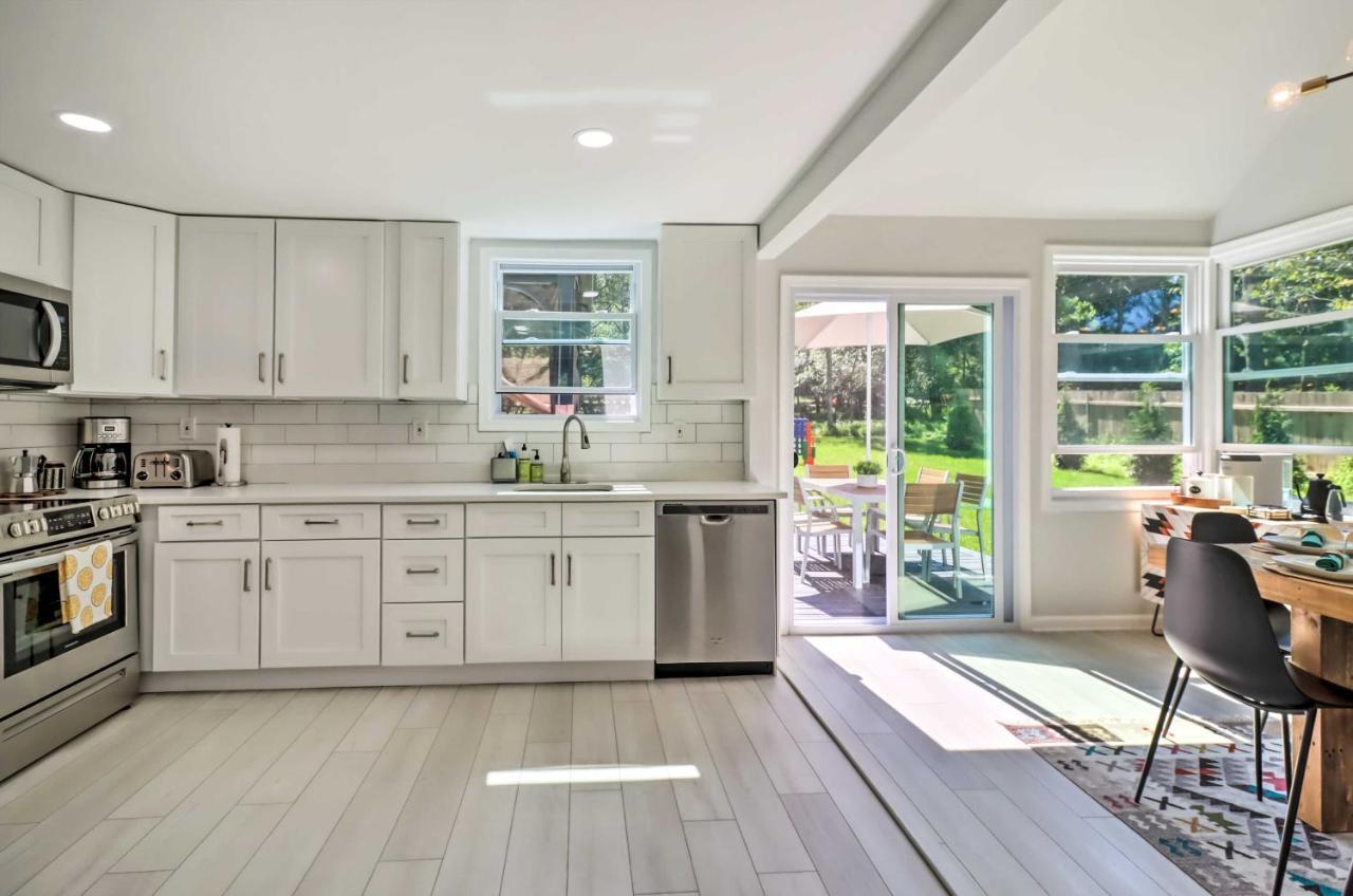 Pocono Mountain Escape With Game Room Walk To Lake! Albrightsville Екстер'єр фото